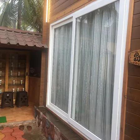 Casa Obrigado Beach Cottages Goa